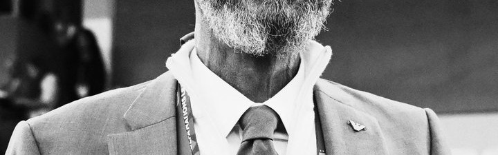 哥哥谈维亚利：天生就是领导者 他因无法忍受恶毒批评选择去英超